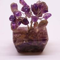 Mini-Edelsteinbäume auf Orgonitbasis - Amethyst (15 Steine)
