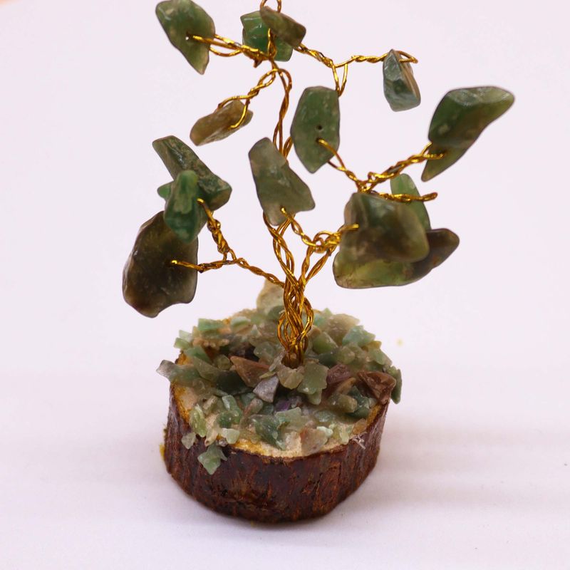 Mini-Edelsteinbäume auf Holzsockel – Grüner Aventurin (15 Steine)