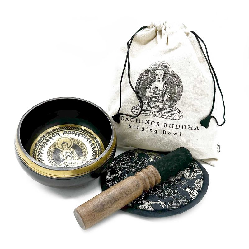 Handgehämmertes und graviertes Klangschalen-Geschenkset – 14 cm – Teachings Buddha