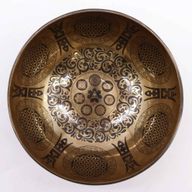 Tibetische Heilschale mit Gravur – 21 cm – 7 Chakra und Blume des Lebens