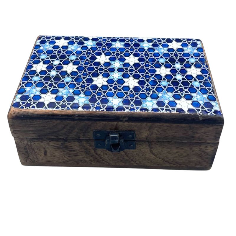 Mittelgroße Holzkiste mit Keramikglasur– 15 x 10 x 6 cm – blaue Sterne