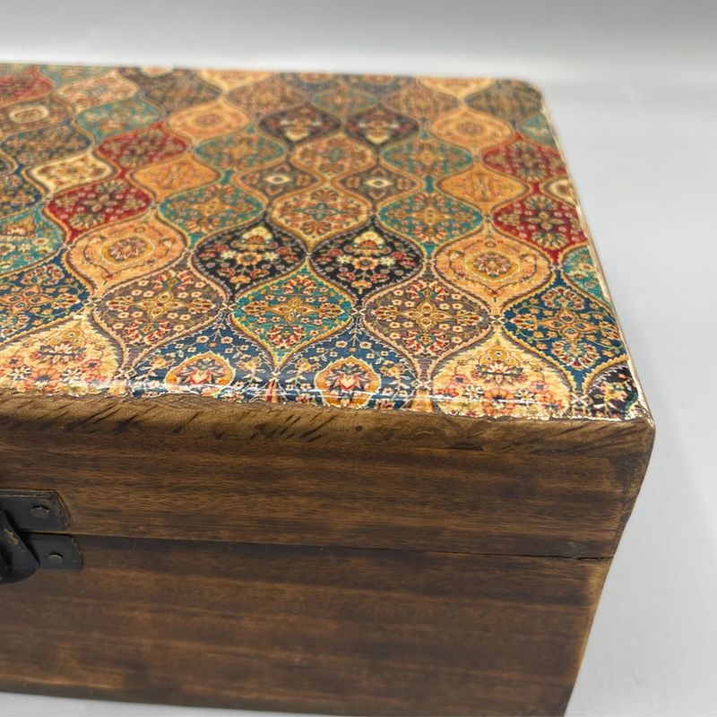 Große Holzkiste mit Keramikglasur - 20x15x7.5cm - Trad-Muster