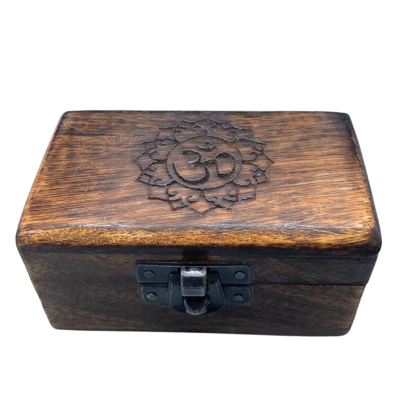 Pillendose aus Holz, 9 x 5 x 4 cm, mit geschnitzten Motiven, sortiert