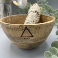 Holzschale für Räucher- und Ritualopfer – Vier Elemente – 11 x 7 cm