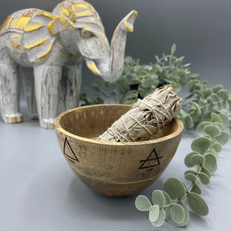 Holzschale für Räucher- und Ritualopfer – Vier Elemente – 11 x 7 cm