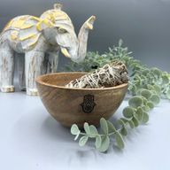 Holzschale für Räucher- und Ritualopfer – Hamsa – 13 x 7 cm