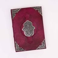 Hefty Red Tan Buch – Zink-Hamsa-Dekor – 200 Seiten mit Büttenrändern – 26 x 18 cm