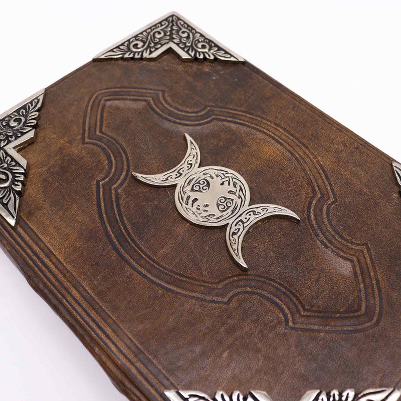 Hefty Brown Tan Buch – Zink-Triple-Moon-Dekor – 200 Seiten mit Büttenrand – 26 x 18 cm
