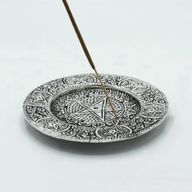 Polierter Pentagon-Räucherstäbchenhalter aus Aluminium, 11,5 cm