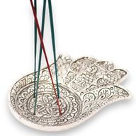 Großer Räucherstäbchenhalter Hamsa aus poliertem Aluminium, 18 x 13 cm