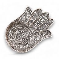 Großer Räucherstäbchenhalter Hamsa aus poliertem Aluminium, 18 x 13 cm