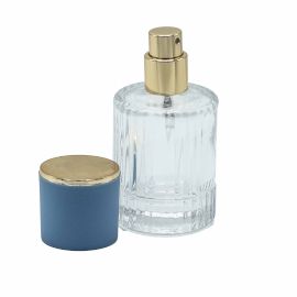 Puderblau – 30 ml runde gerippte Flasche, Spray und Verschluss