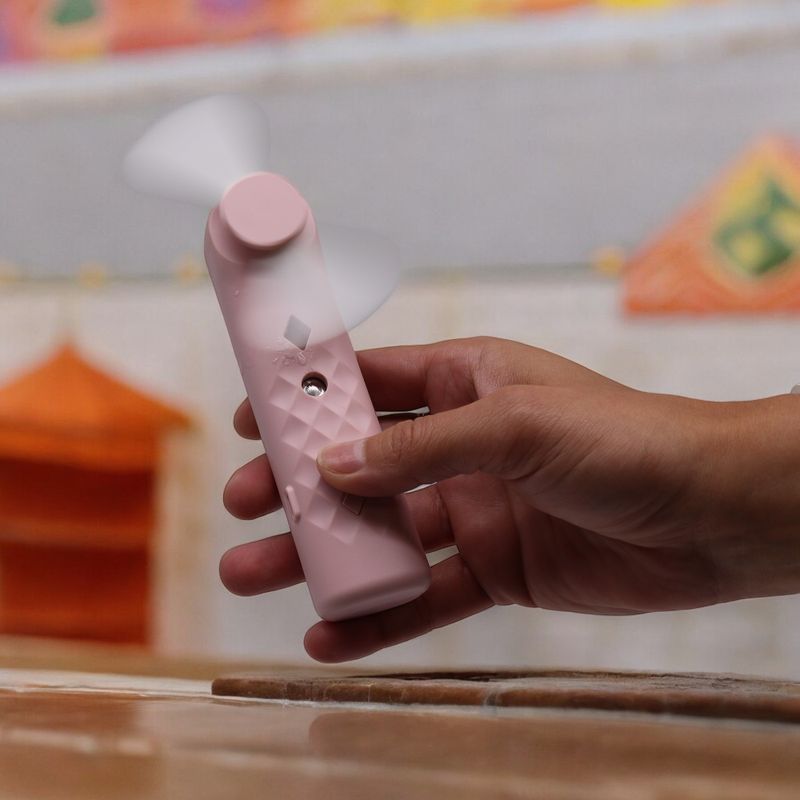 Pinker Nano Mist Gesichtsventilator und -spray – über USB wiederaufladbar
