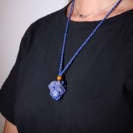 Halskette mit Kristall-Edelsteinen, 45 cm, Marineblau