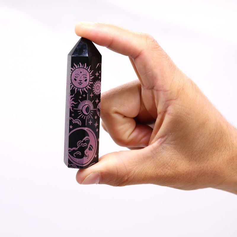 Schwarze Obsidianspitzen (ca. 60–70 g, 9 cm) – Mystic Story – Rosa