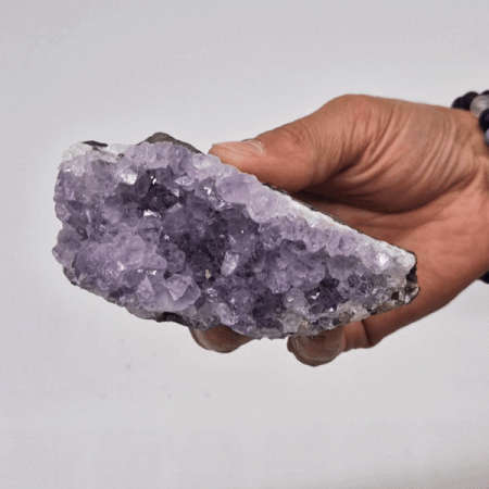 Mittlerer natürlicher Amethyst-Cluster von hoher Qualität (ca. 350–450 g, 7,5–10 cm)