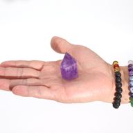 Kleine Amethystpunkte in satter Farbe (ca. 4–5,5 cm)