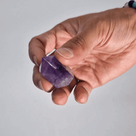 Kleine Amethystpunkte in satter Farbe (ca. 4–5,5 cm)