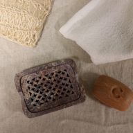 Seifenschale und Abtropfgestell aus Speckstein, 11 x 8 cm, klassisch, quadratisch