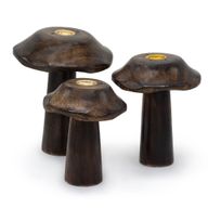 Set mit 3 flachen Räucherkegelpilzen (13 cm, 12 cm, 11 cm).
