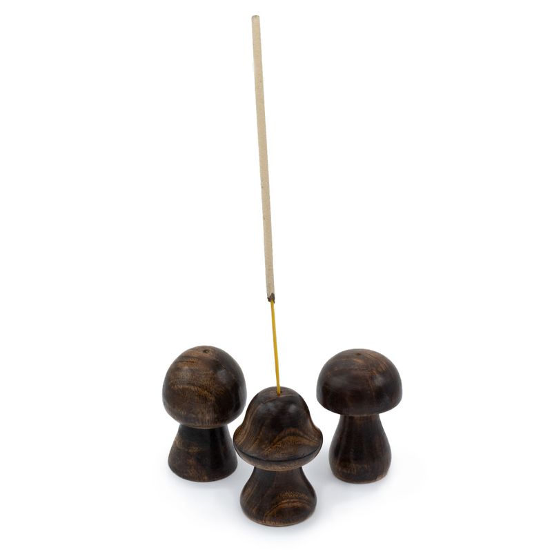 Set mit 9 Mini-Räucherpilzen (8 cm, 7 cm, 6,5 cm).