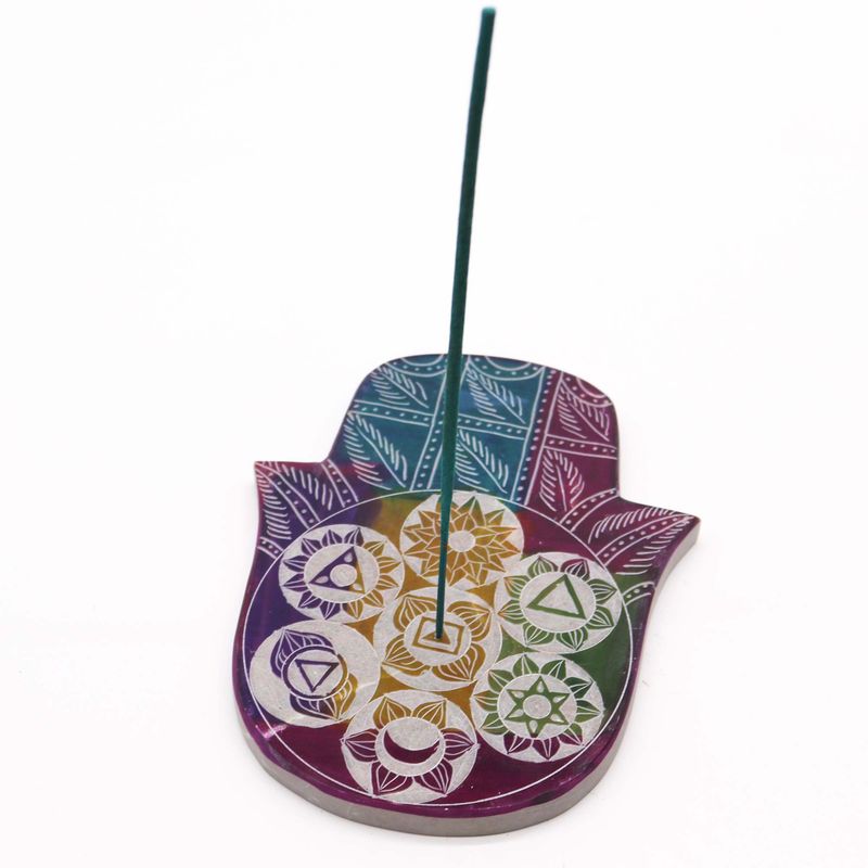 Großer Räucherstäbchenhalter Hamsa aus Speckstein, 18 x 15 x 1,2 cm – 7 Chakra