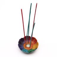 Räucherstäbchenhalter aus Speckstein mit Lotusblüte, 10 x 3 cm – Chakra-Farben