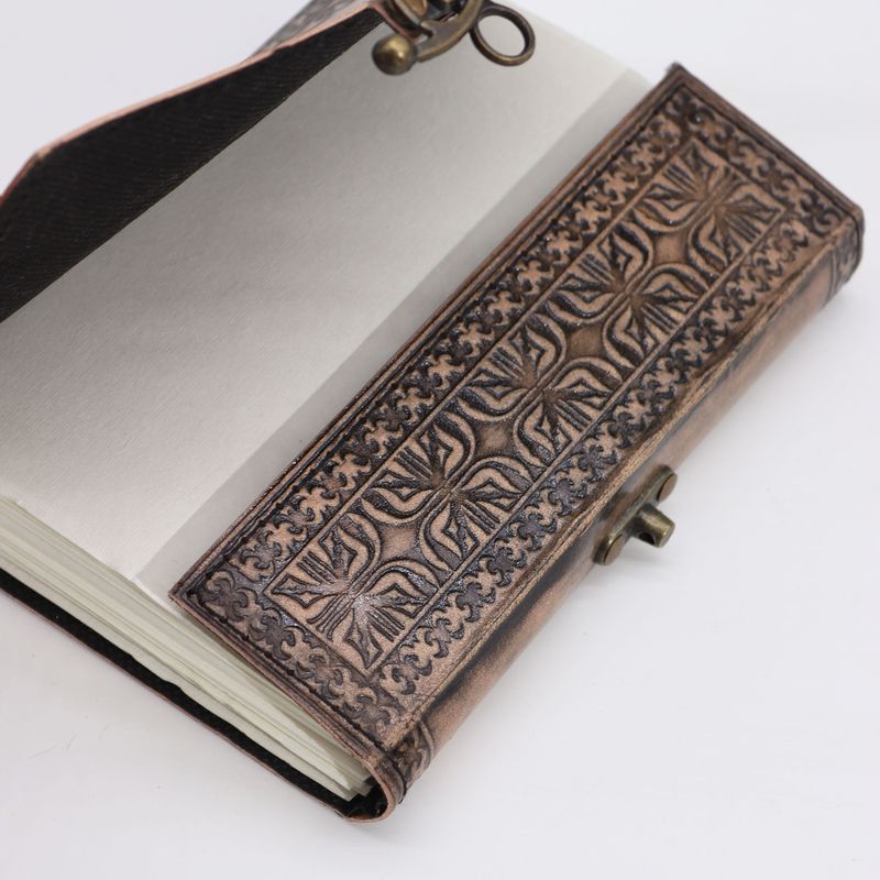 Lotus Madala - Esoterisches Notizbuch - Antikgrau - 200 Seiten Stichkante - 17,5 x 12,5 x 3 cm