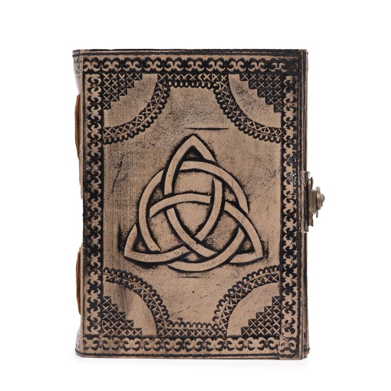 Circle Triquetra - Esoterisches Notizbuch - Antikgrau - 200 Seiten Stichkante - 17,5 x 12,5 x 3 cm