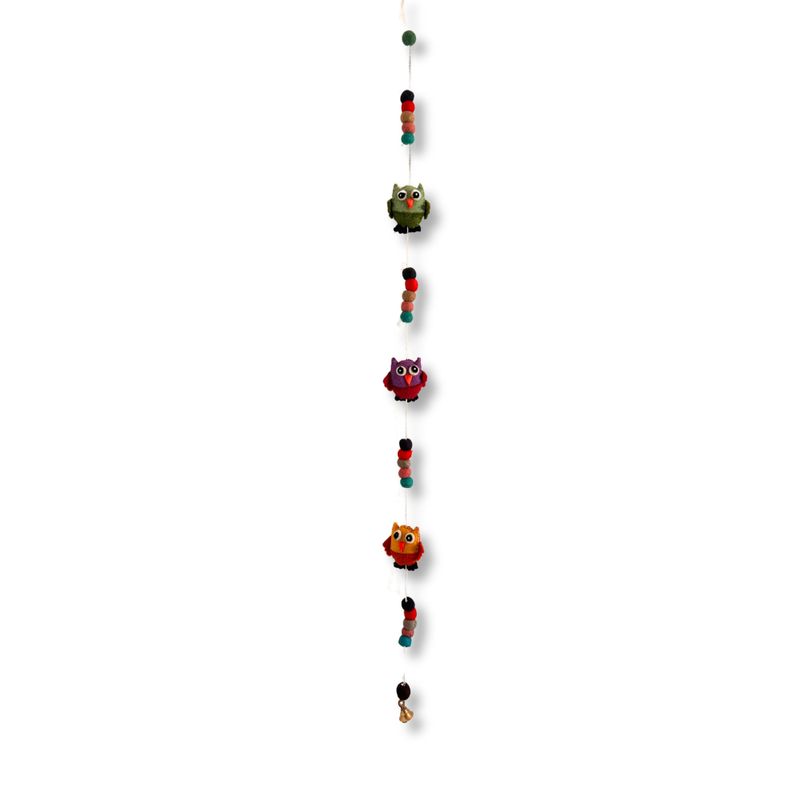 Wandbehang aus Filz – Eulen (zufällige Farben)