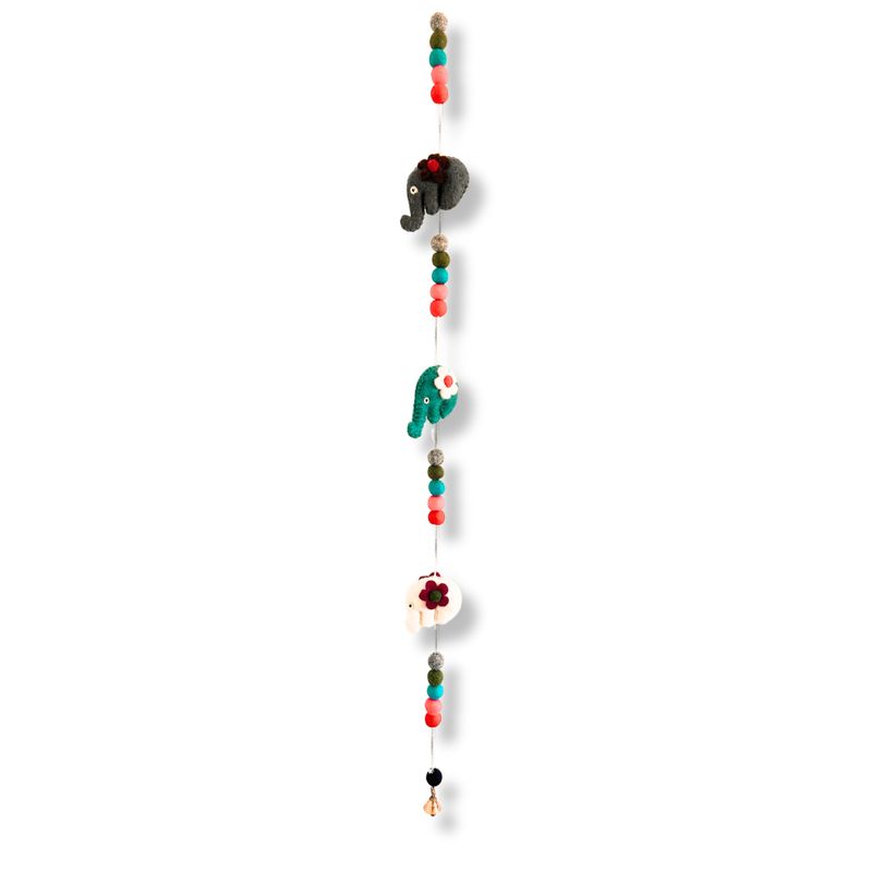Wandbehang aus Filz – Elefanten (zufällige Farben)