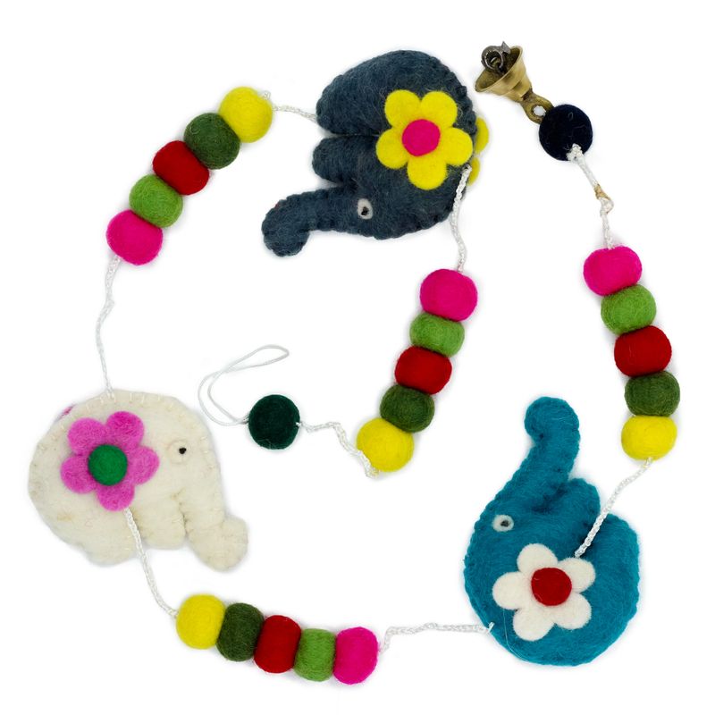 Wandbehang aus Filz – Elefanten (zufällige Farben)