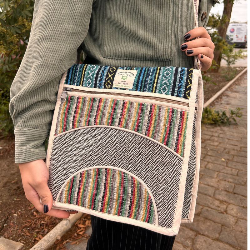 Laptop-Umhängetasche aus Hanf - Curves