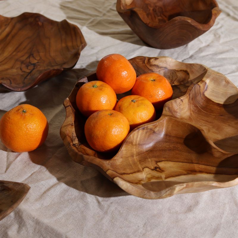 Glatte, runde Obstschale aus Teakholz mit drei Fächern – 30 x 5,5 cm