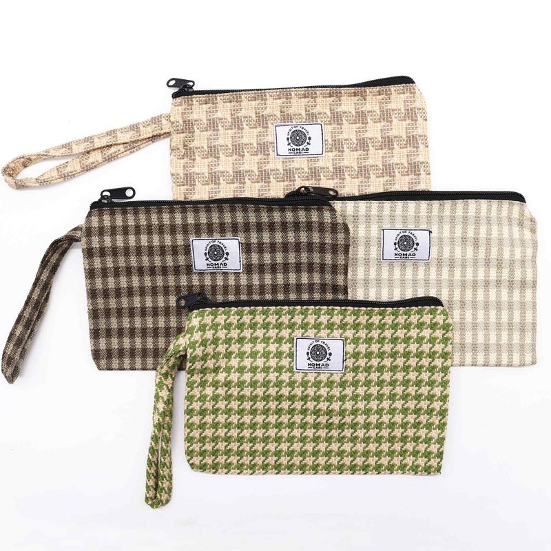 Weiche und praktische Geschenkbeutel und Schlaufe aus natürlichem Material – (4 x 1 verschiedene Materialien) – 20 x 13 cm
