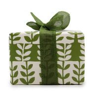 Geschenkbox – Rhabarber (Kerze) + Weiße Feige und Waldbeere (Badebomben)