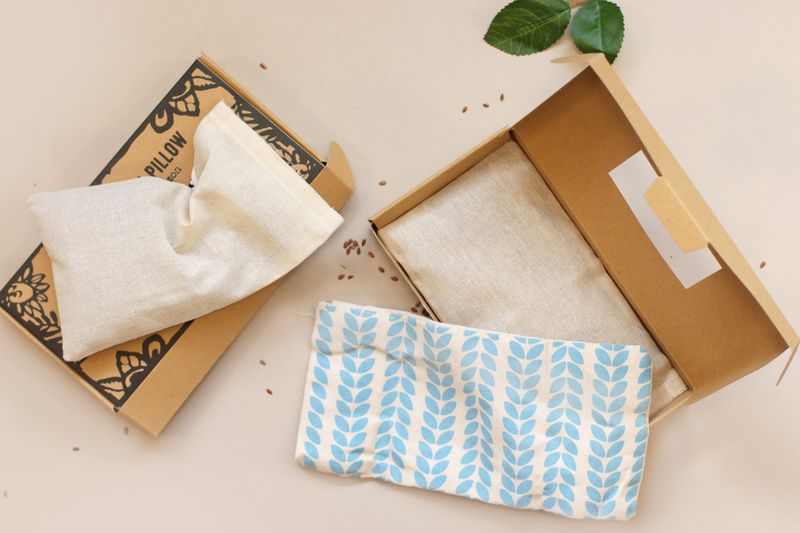 Agnes & Cat Eye Kissen - Beruhigt und verzweifelt
