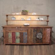 Anzeigetisch für Badebomben - recycled wood