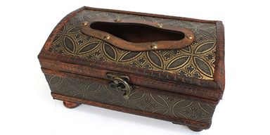 Taschentücherbox mit Füßen - Design 1