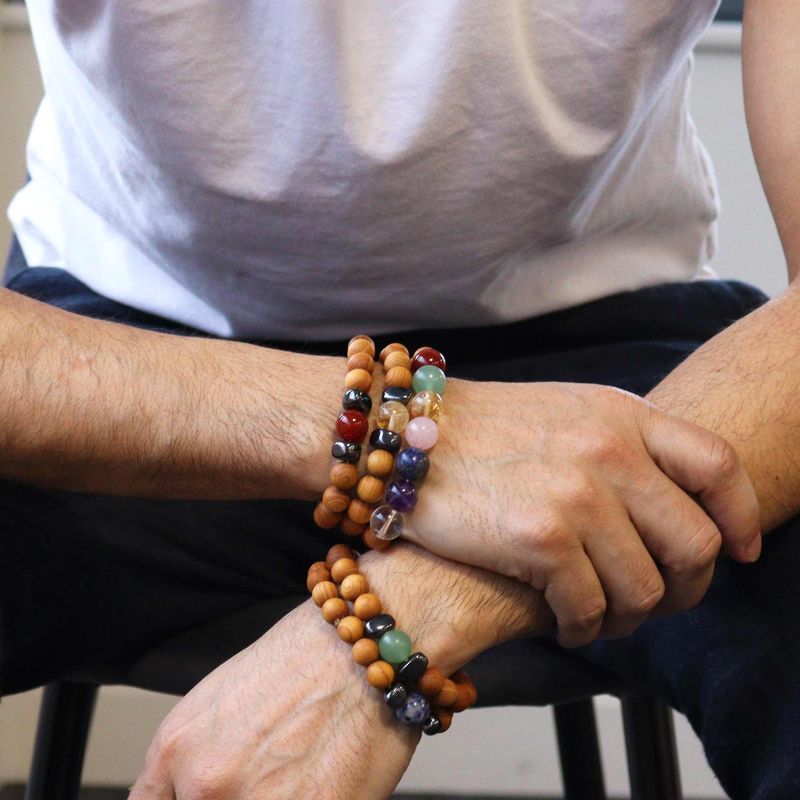 Zedernholz Chakra-Armbänder Starter-Set
