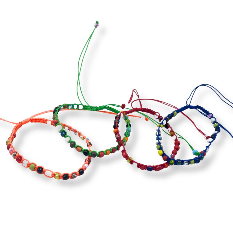 Handgefertigte Freundschaftsbänder - Tiny Forever Beads (sortiert)