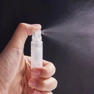 Taschenparfüm-Spray 10 ml (12 zufällige Farben)