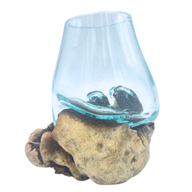 Geschmolzenes Glas auf seltenem Parasitenholz - groß