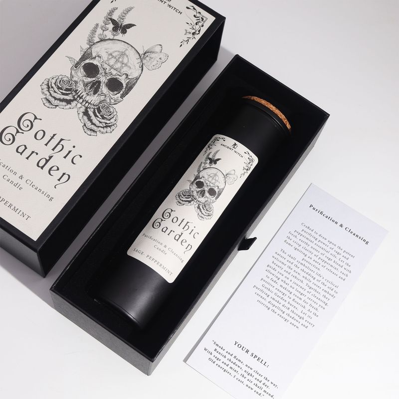 Gothic Garden schwarze Kerze mit Korkdeckel in ihrer Geschenkbox