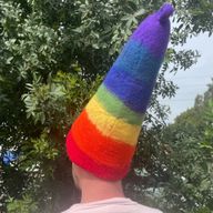 Gefilzter Sauna-Zaubererhut - Regenbogen