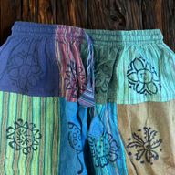 Nomaden-Sari – Pilzhose – Blockdruck-Designs – Grüntöne  S/M