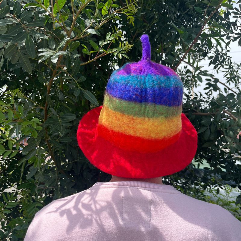 Gefilzter Saunahut - Regenbogen