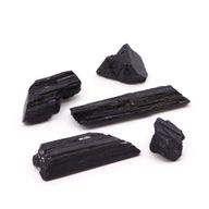 Mineralienproben – Indischer Turmalin 1 kg (ca. 20–30 Stück – 5–10 cm)