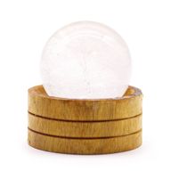 Edelsteinkristallkugel 50 mm – klarer Quarz mit Ständer