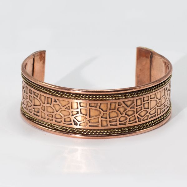 Kupferne breite Armbänder mit Messingdekor (sortiert)